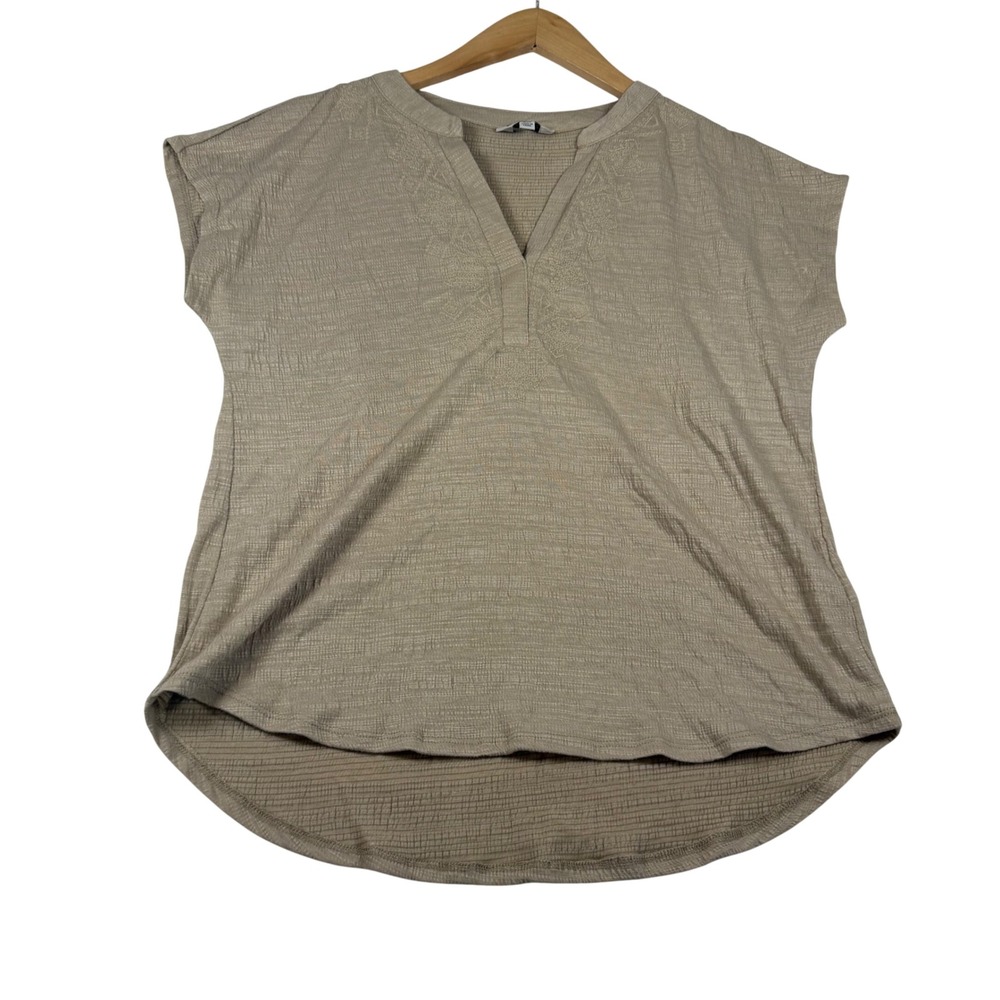 Orvis Womens Tan Embroidered Split Neck Short Sleeve Textured Top Size Small